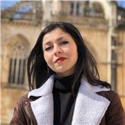 Laureata in lingue orientali offre ripetizioni di italiano,inglese,francese,spagnolo e cinese